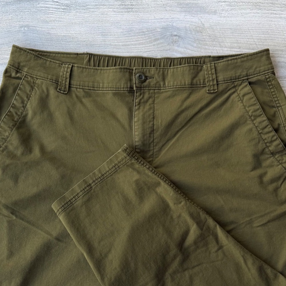 Old Navy Womens OG Chino Pants Olive Green Size XL High Rise Stretch Ankle Twill